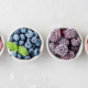 Un assortiment de produits surgelés, dont fruits, soigneusement présenté, représentant l'offre de produits surgelés proposés par Bevanar & Dorga pour les professionnels de la restauration.